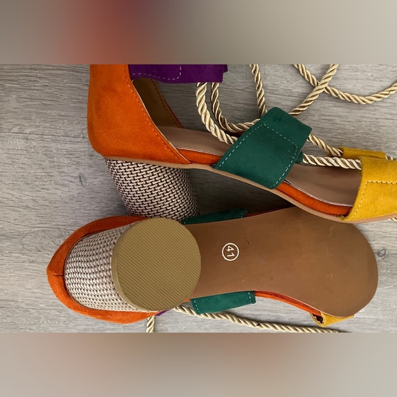 Ankle wrap  sandals - Picture 9 of 12